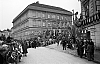 142. - Přejmenováni na Dívčí školy královny Alžběty na Školy Hany Benešové 21.V. 1938