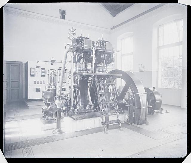 Interier křižíkovy elektrárny (in Czech), keywords: Tábor